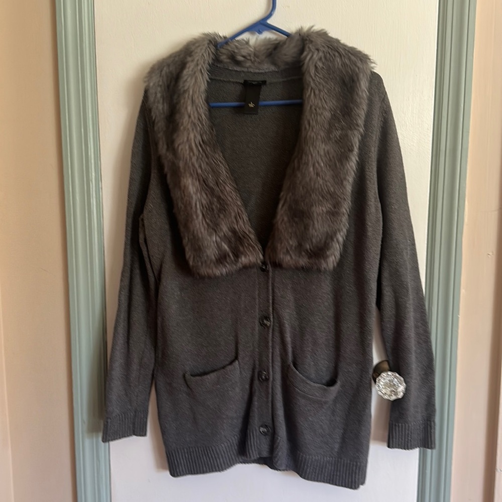 Ann Taylor  Classic- Faux Fur Collar Grey Cardigan Sweater - Size L